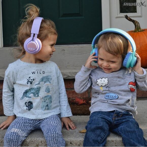 Riwbox WT-7S Kids Bluetooth Headphones - Picture 2 of 10